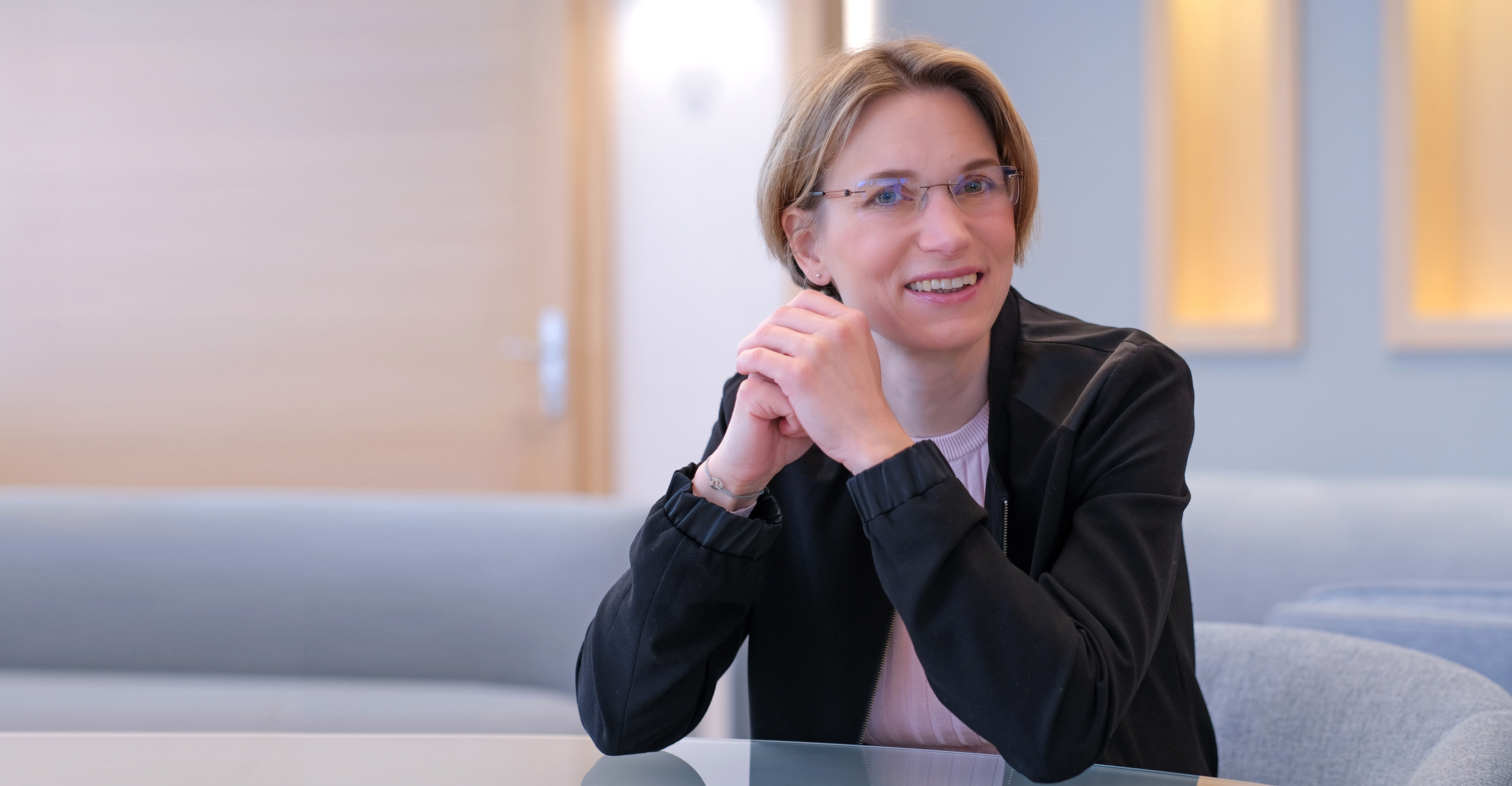 „Hálás vagyok a sorsnak, hogy édesanyaként talált meg ez a lehetőség”