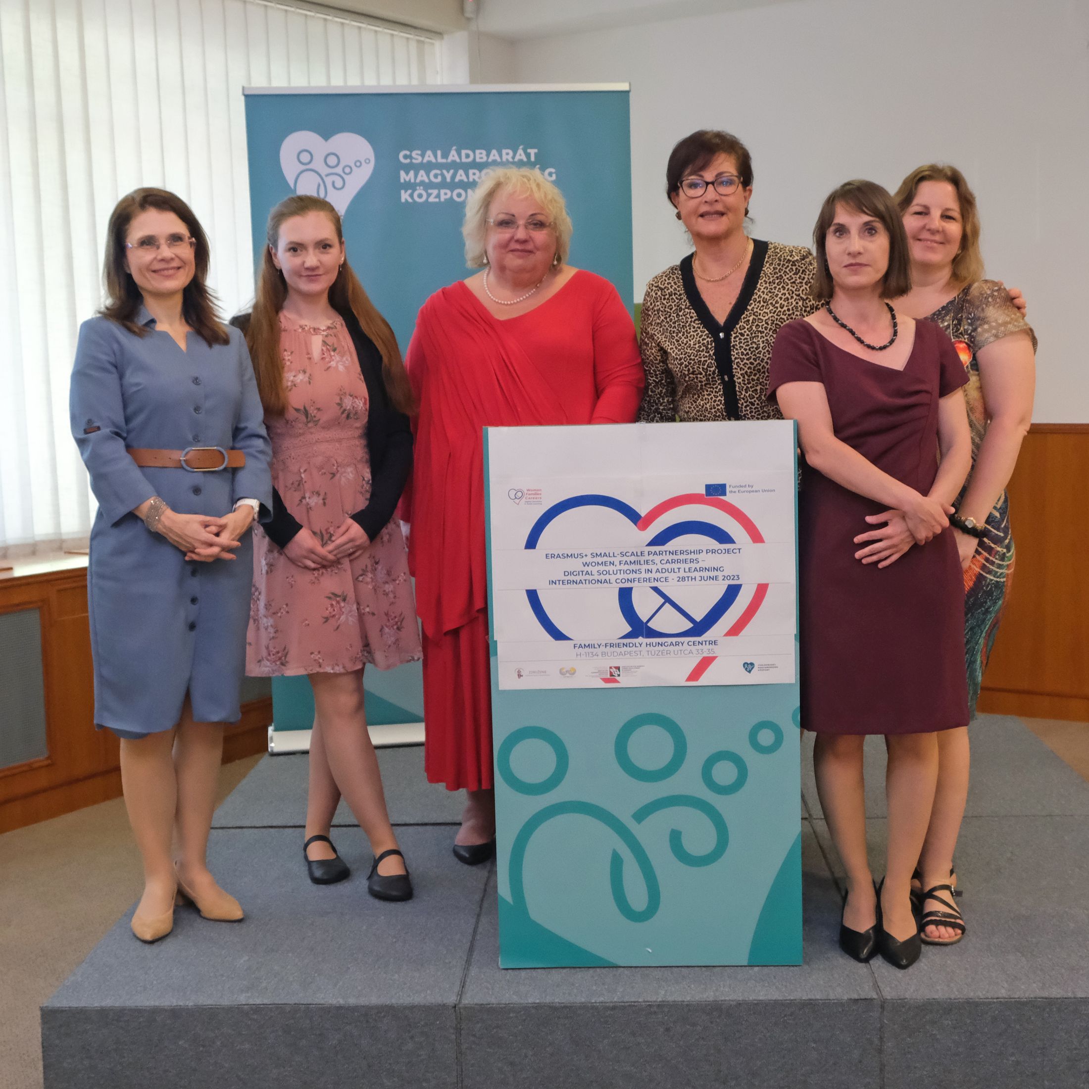 "Nők, család, karrier - Digitális megoldások a felnőtt tanulásban"