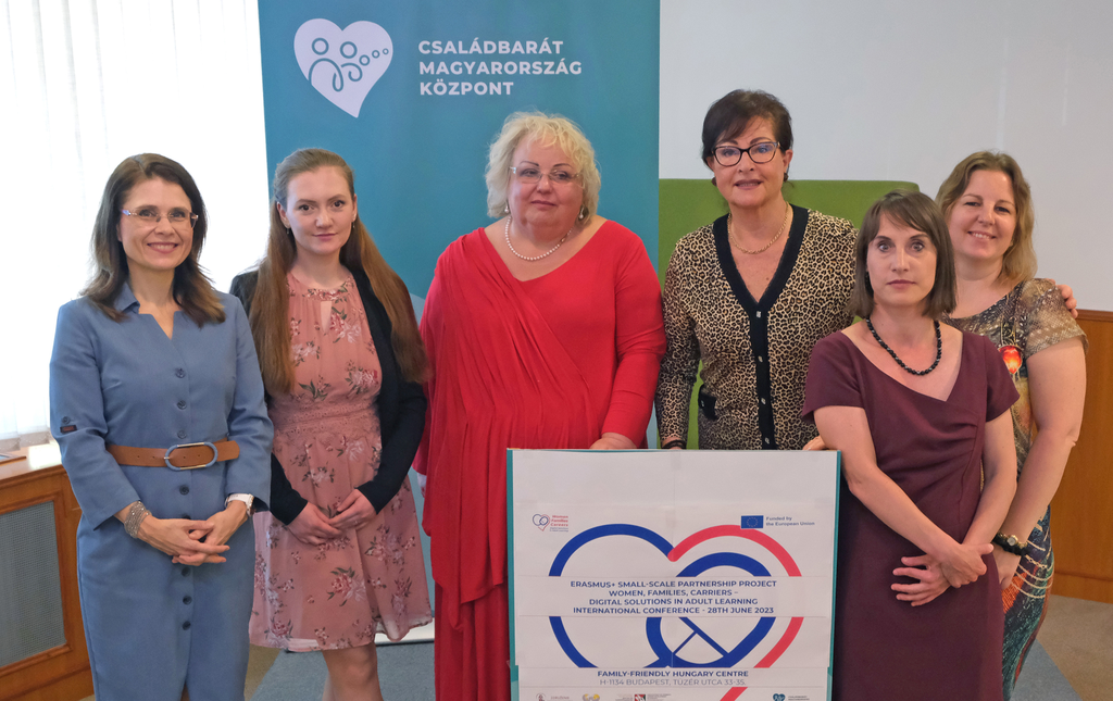 Nők, család, karrier - a Csillagpont Rádióban