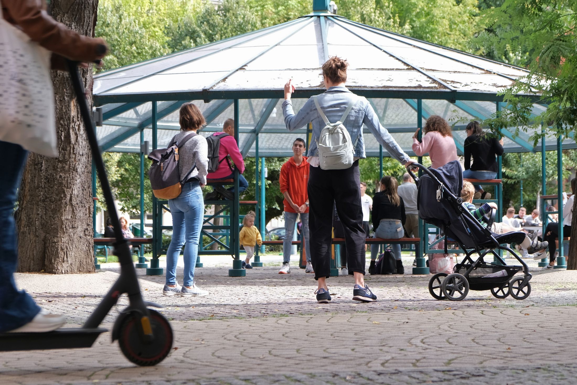 A fiatalok többsége Magyarországon tervezi a jövőjét