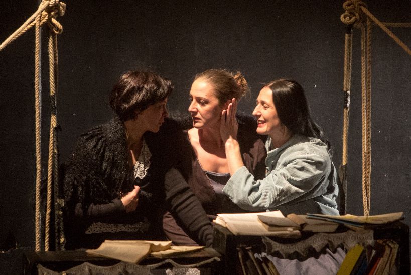 Magyar premierek Rómában