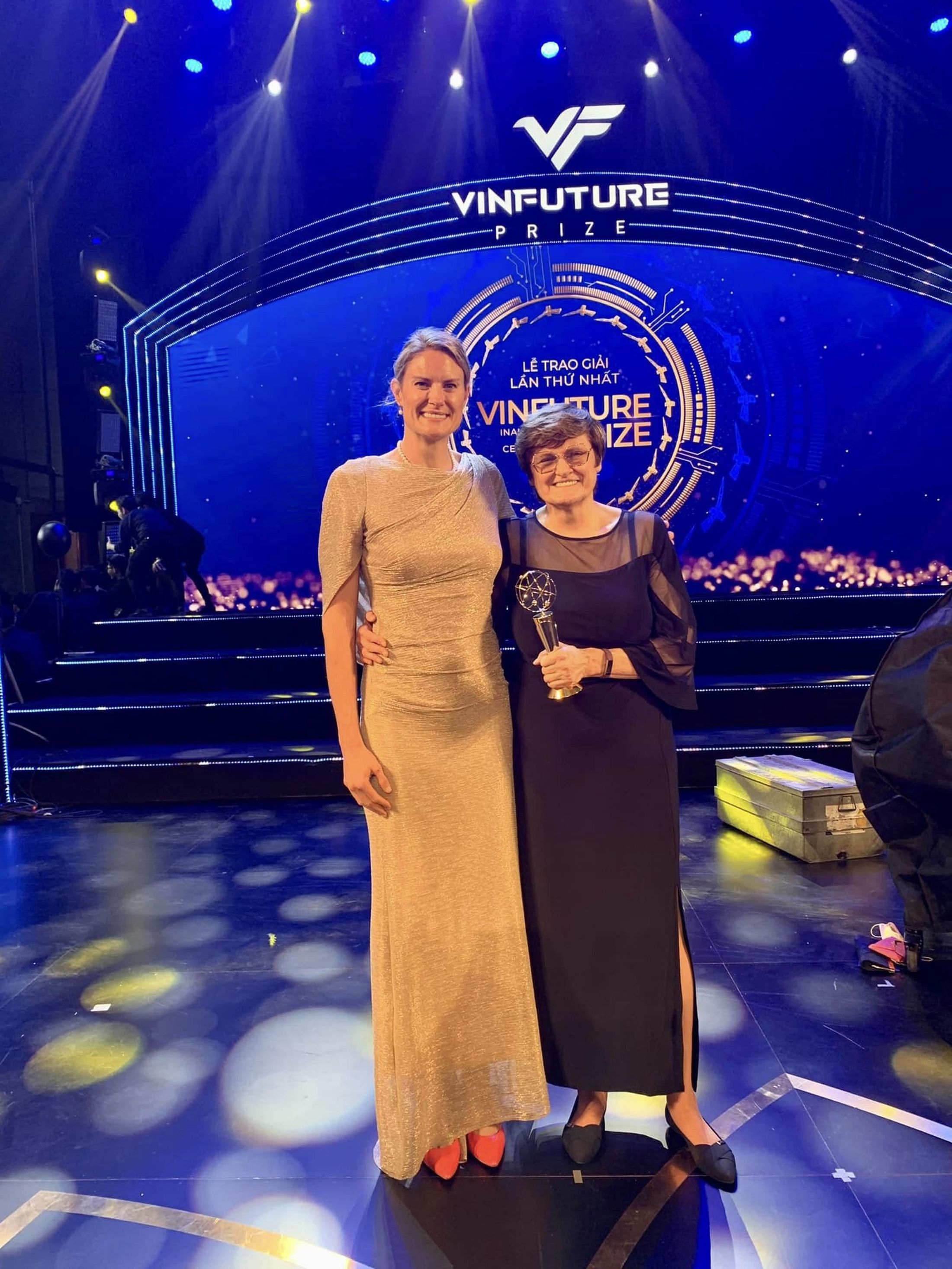 „Kevesen büszkélkedhetnek azzal, hogy az édesanyjuk Nobel-díjas”