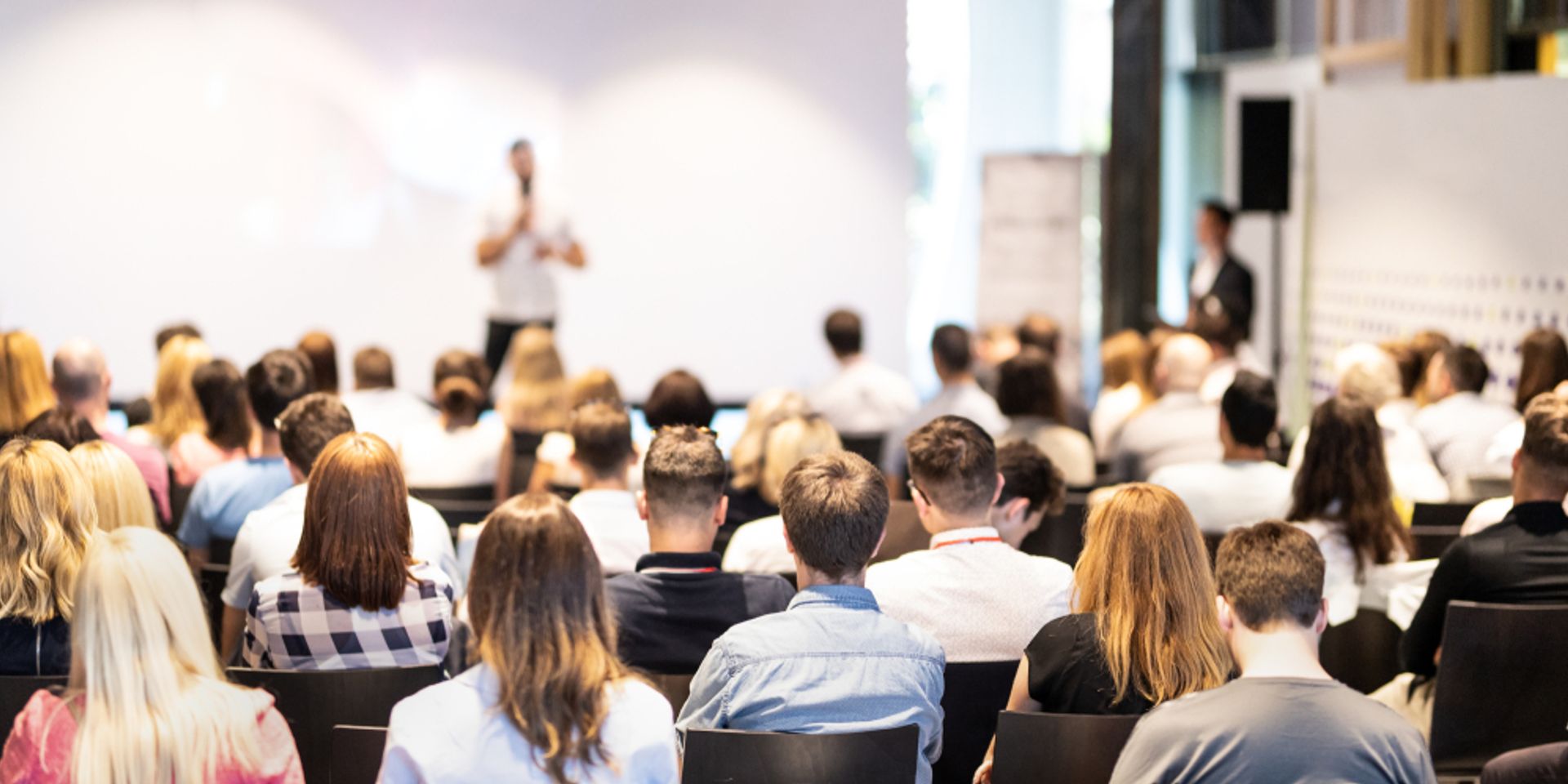 Oktatás korlátok nélkül – konferencia 