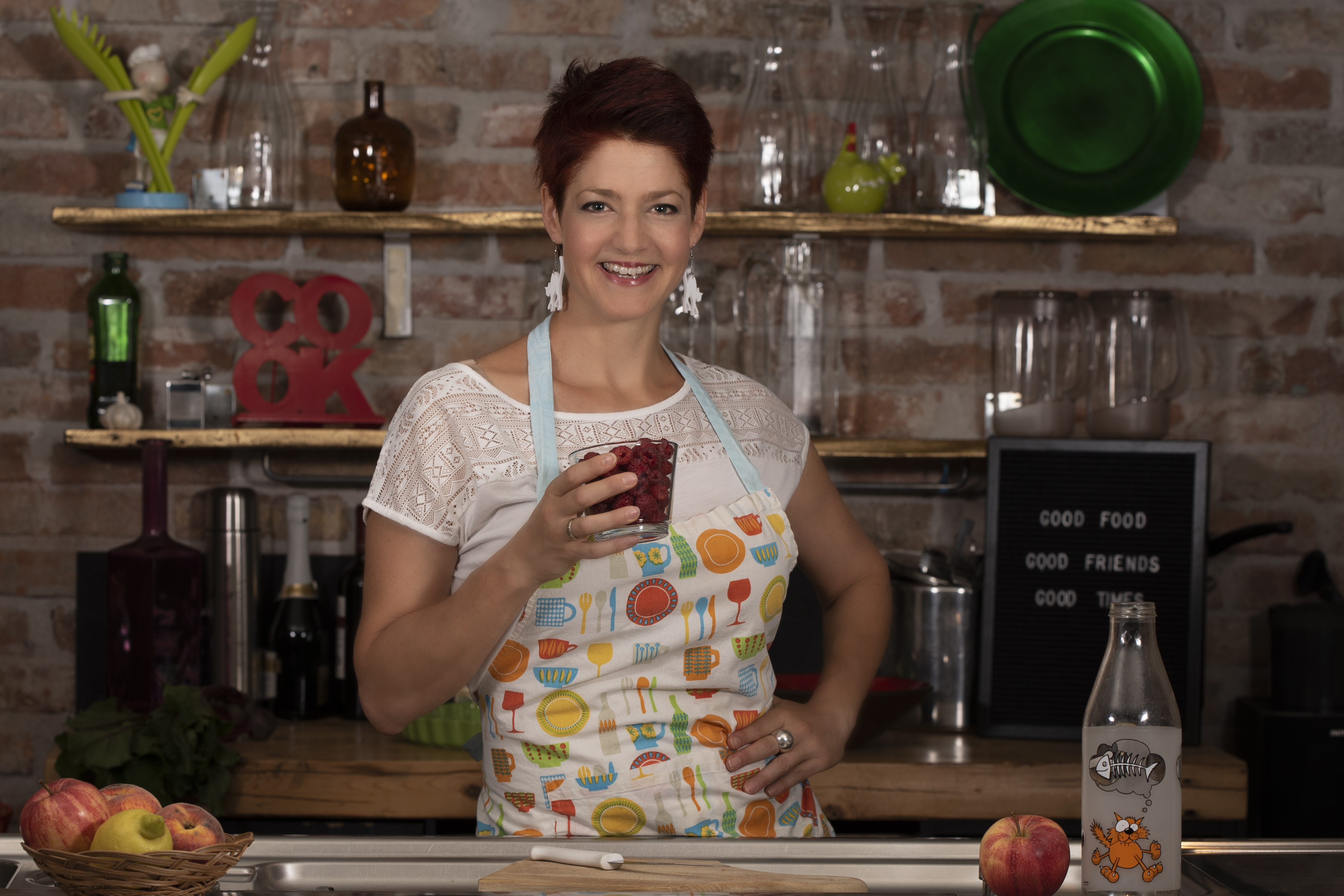 Vágó Piros, és az ő mentes Kosara