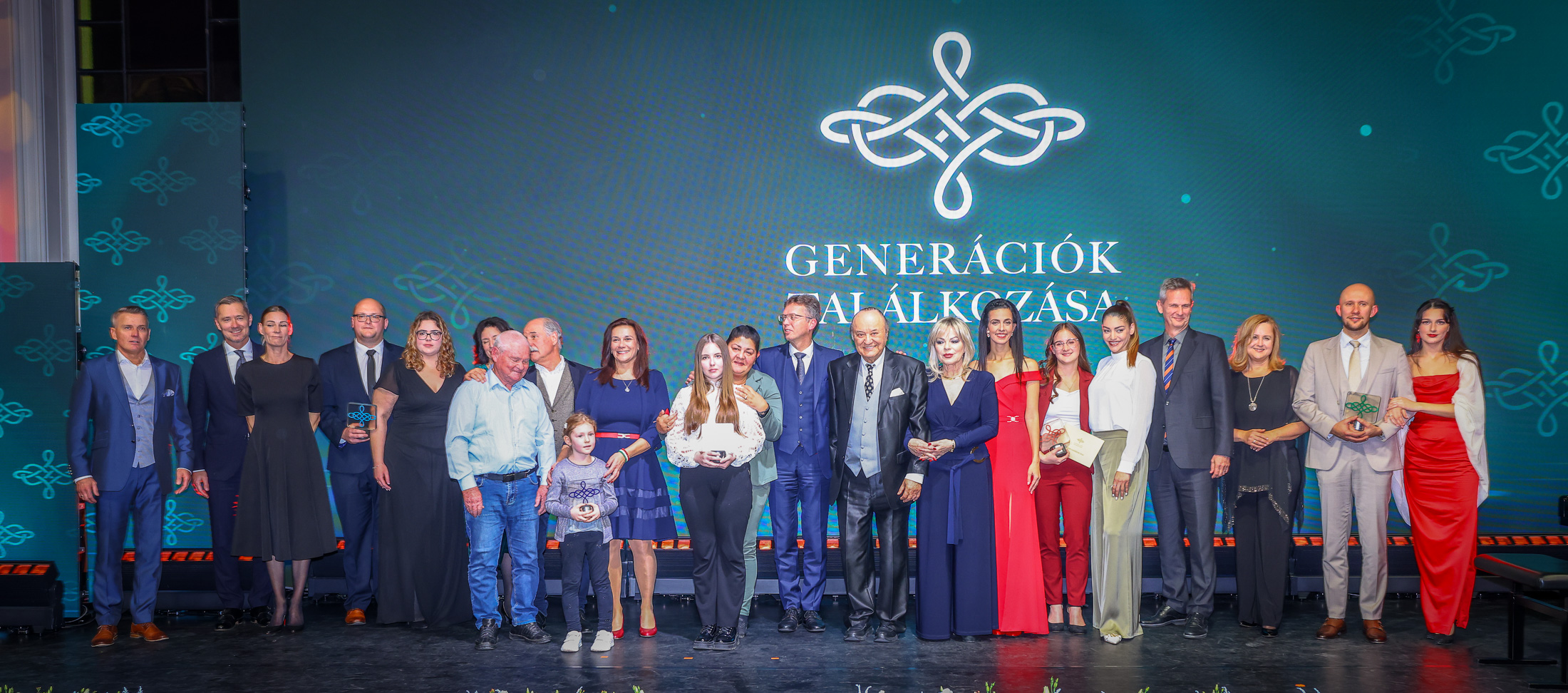 Ünnepélyes keretek között adták át a Generációk Találkozása díjakat