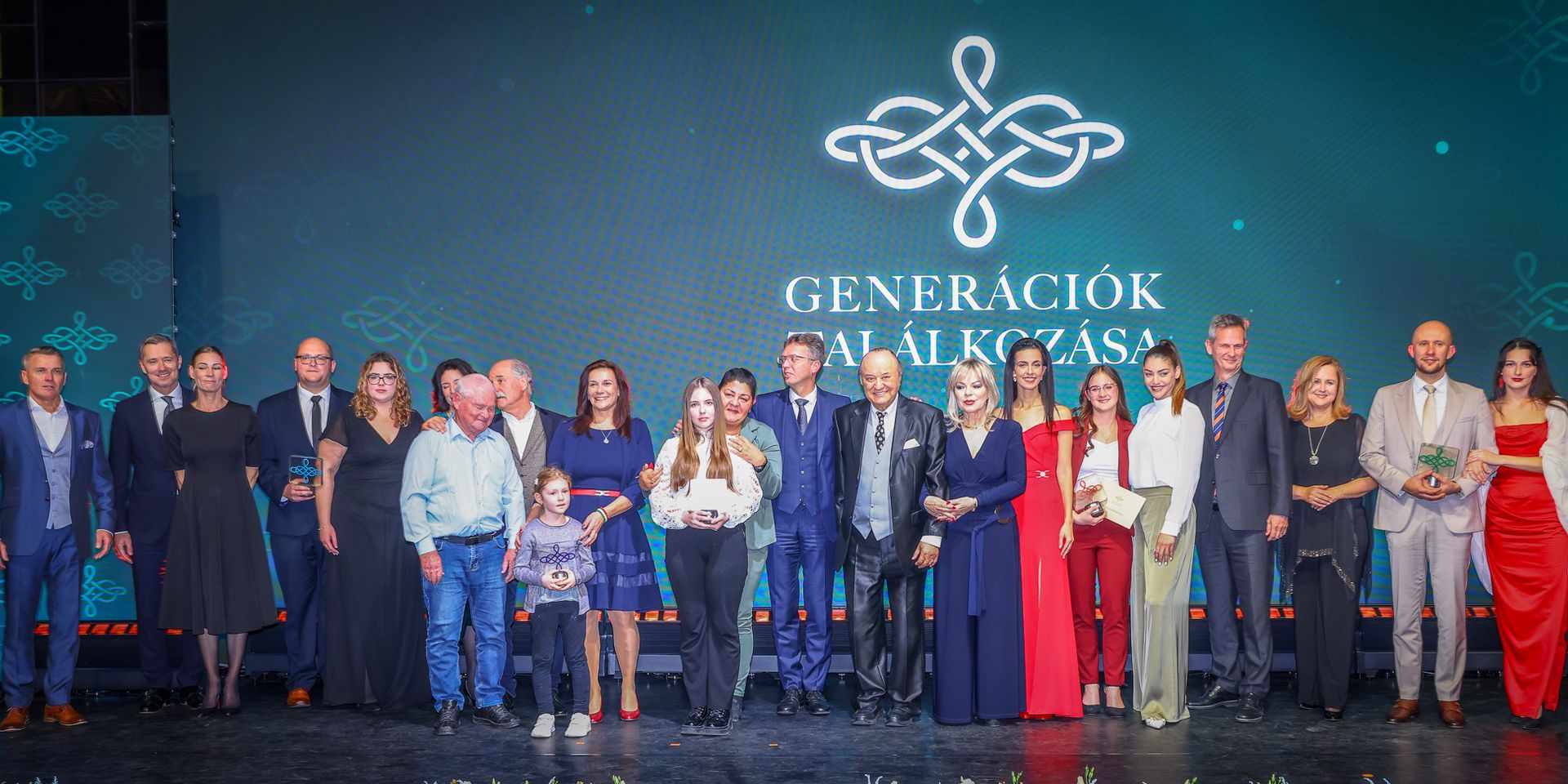 Ünnepélyes keretek között adták át a Generációk Találkozása díjakat