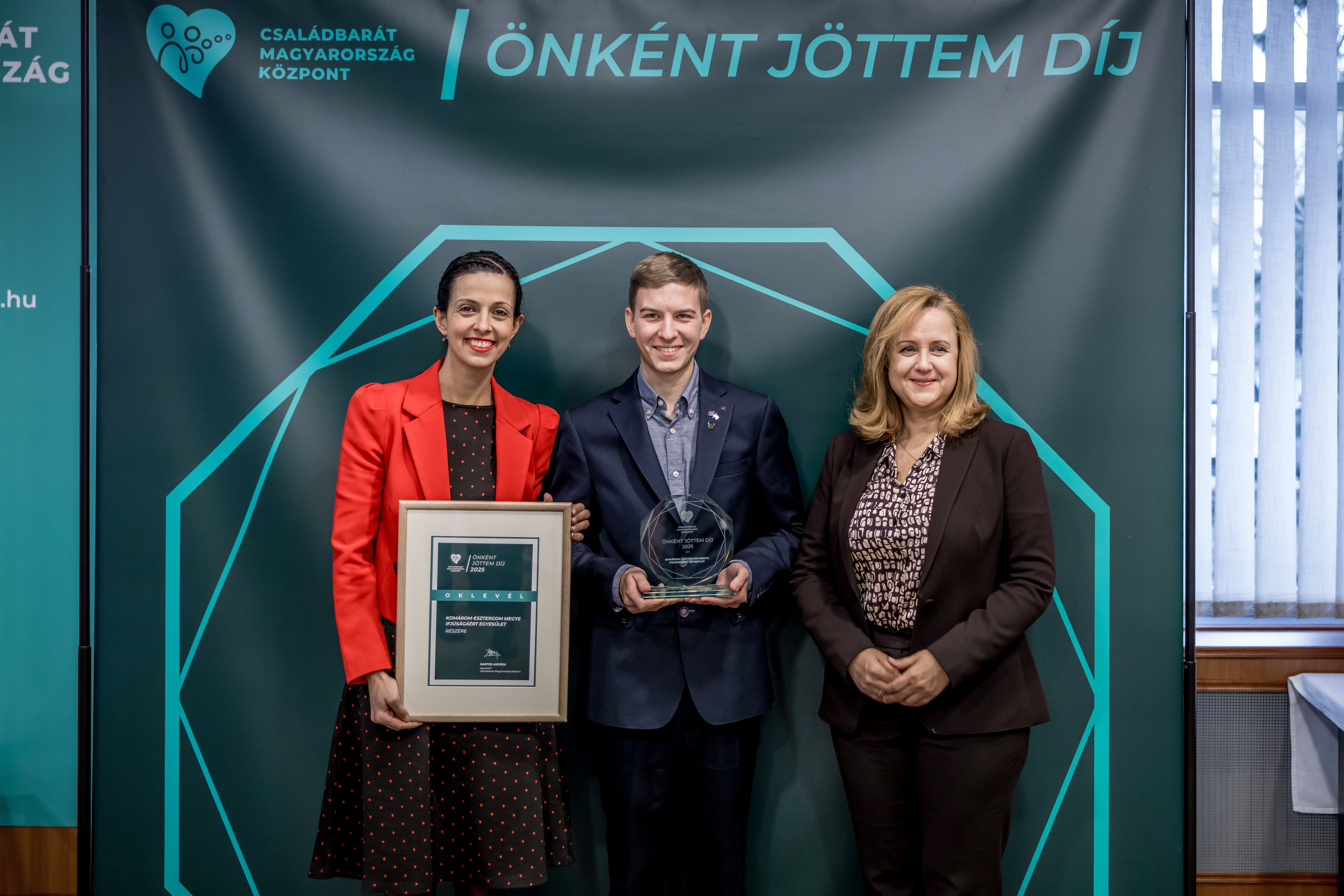 Interjú az idei Önként Jöttem díj nyertesével a Kossuth Rádióban