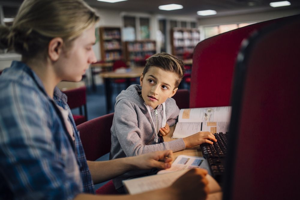 Most ismerik meg az egyetemisták a diákjaikat az új mentorprogramban