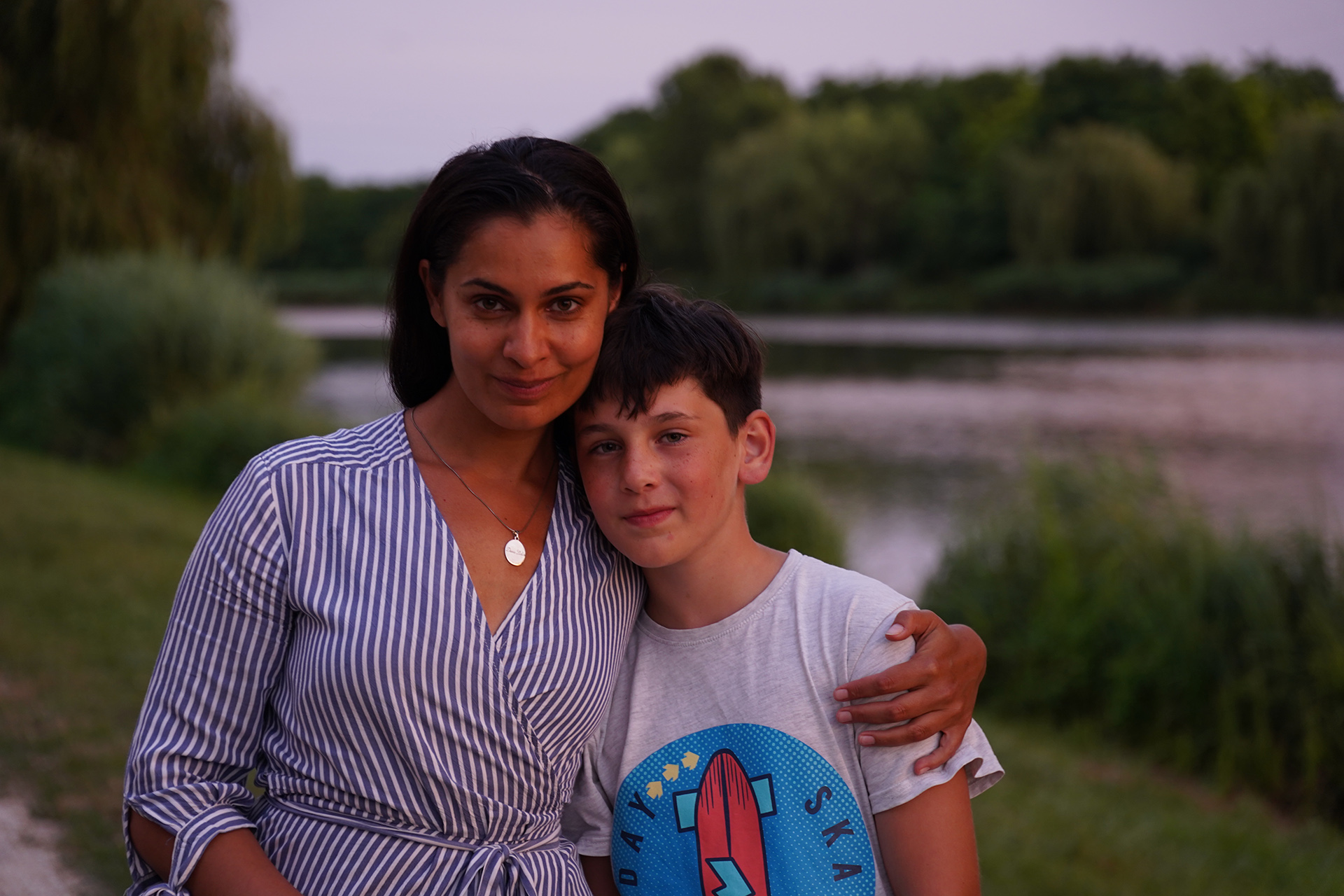 „Jelen kell lenni” – Danis Lídia a Családvarázsban 