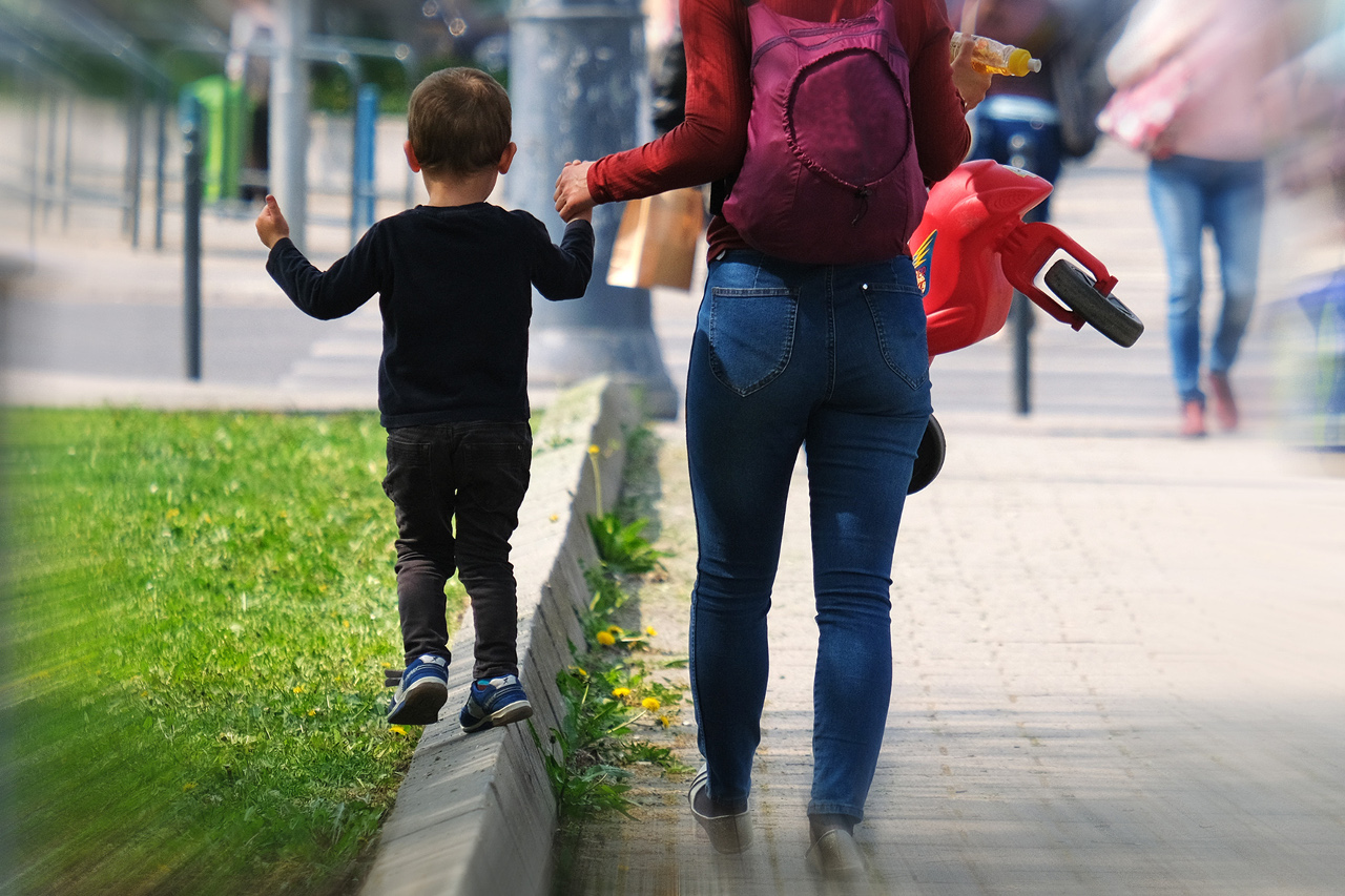 Egyre több fiatal édesanya igényli az szja-mentességet