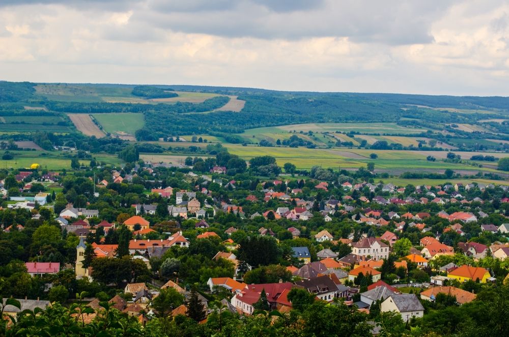 Ezrek érdeklődnek a Falusi CSOK iránt