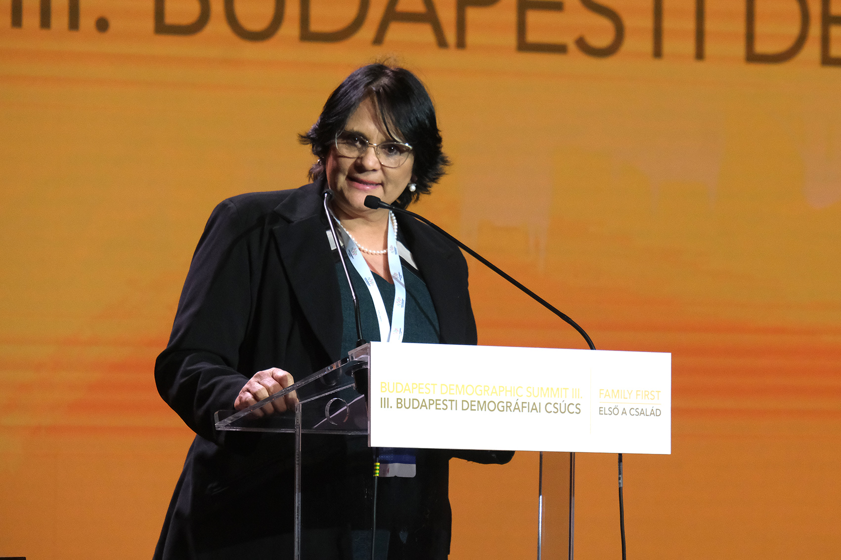 Damares Regina Alves: It is not the Government’s intention to meddle in the lives of families – the idea is to help