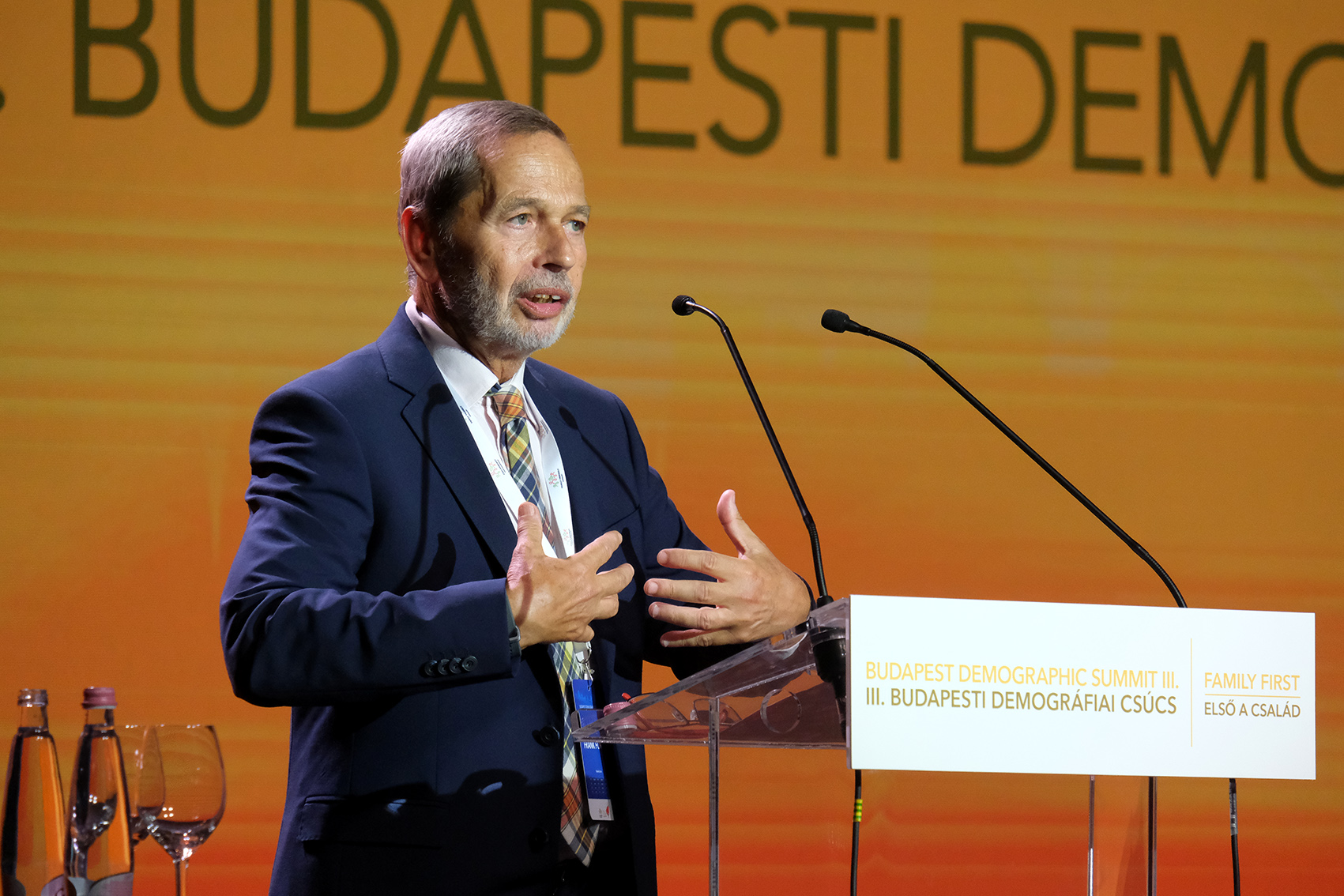 Lehet menő a gyerekvállalás!