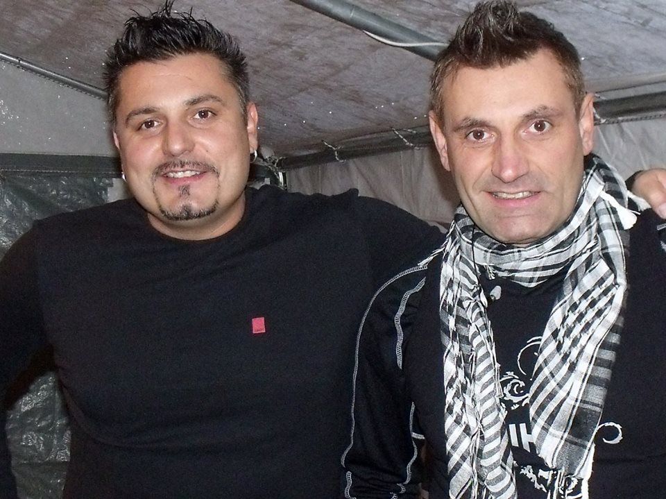 Az Irigy Hónaljmirigy testvérpárosa a Családvarázsban