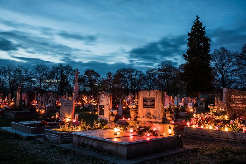 Készülődés a halottak napjára