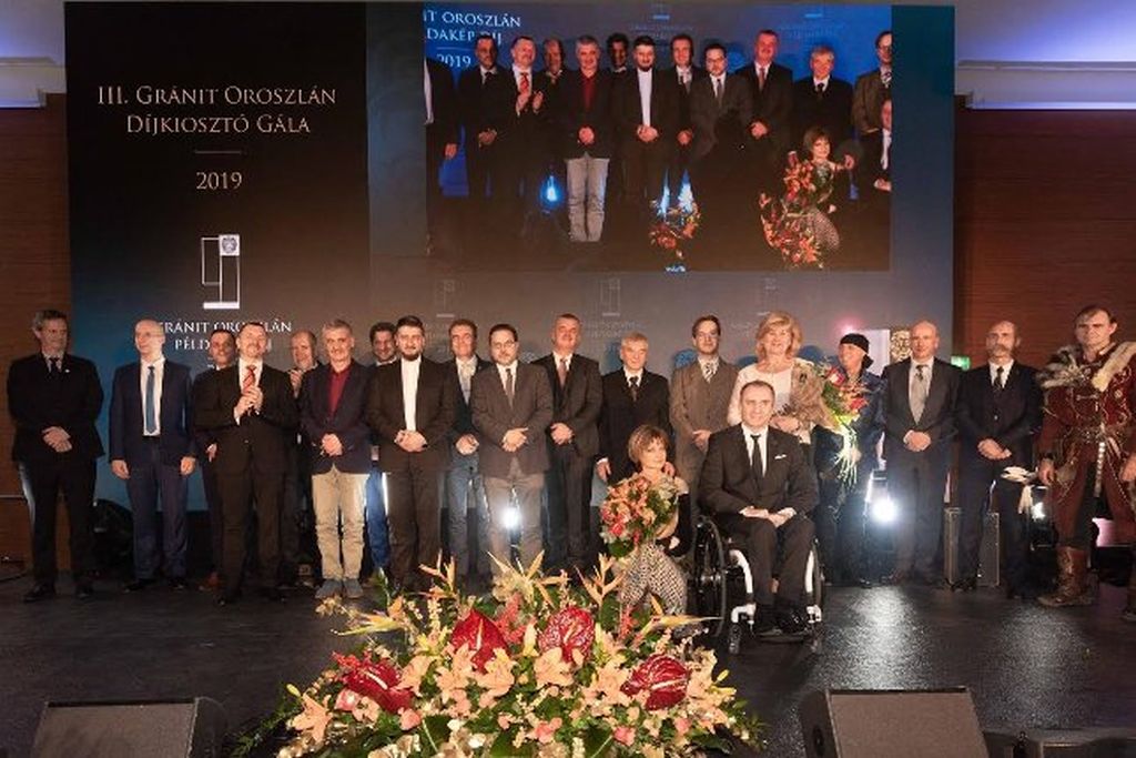 Gránit Oroszlán díjat kapott több férfi példakép