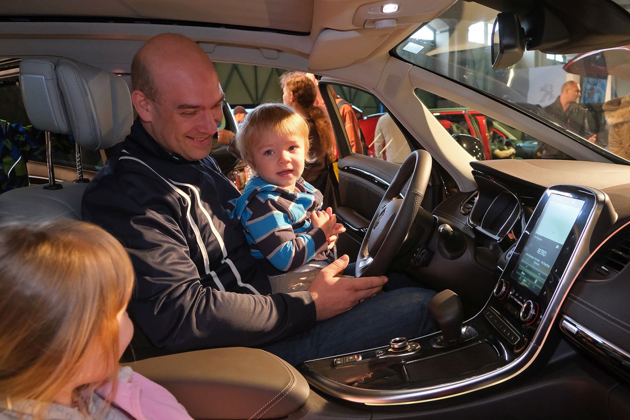 Hétvégi „társkereső”: melyik autó lesz az ideális?