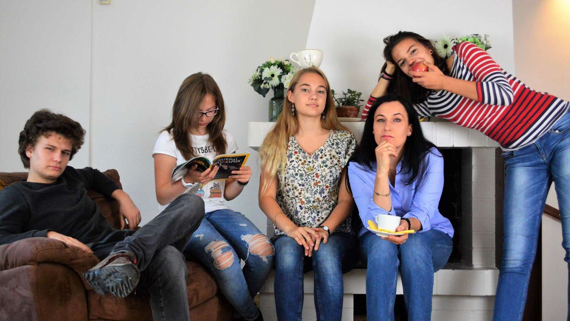 Kinyitni a világot a gyerekeknek – a Z generáció szinkrontolmácsa