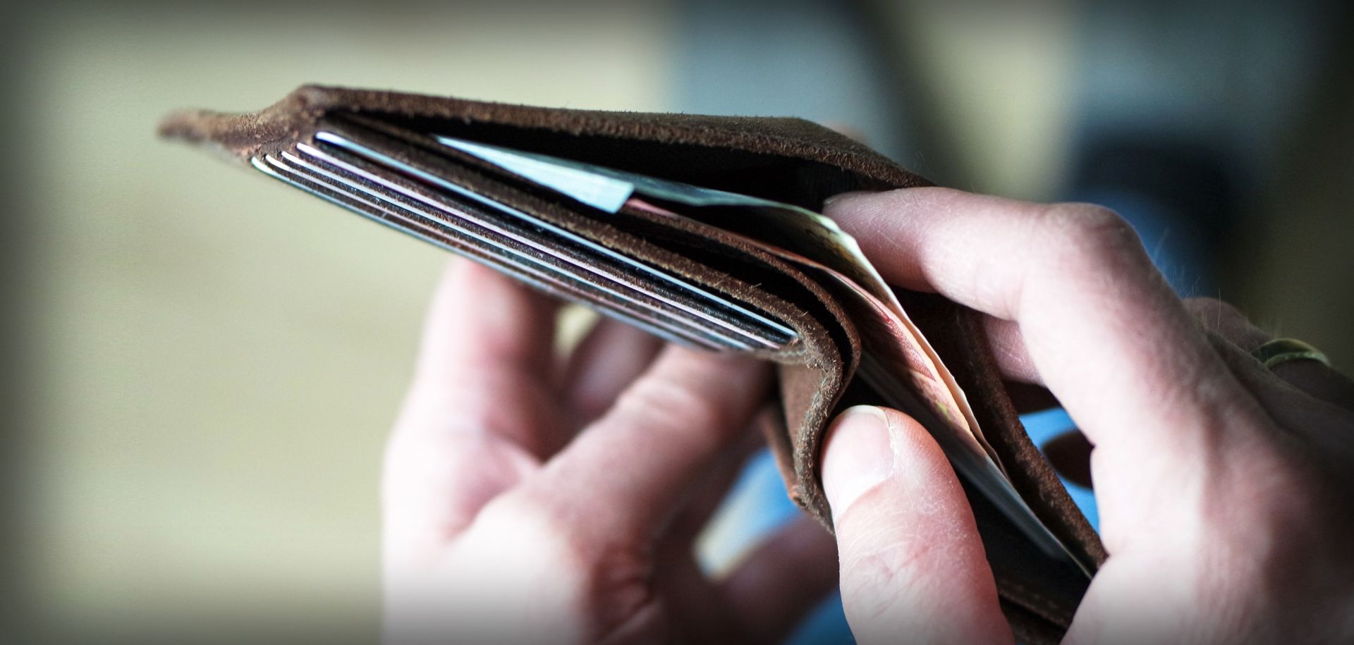 Orbán Viktor: "Év végéig felfüggesztjük a hitelek tőke- és kamatfizetési kötelezettségét" 