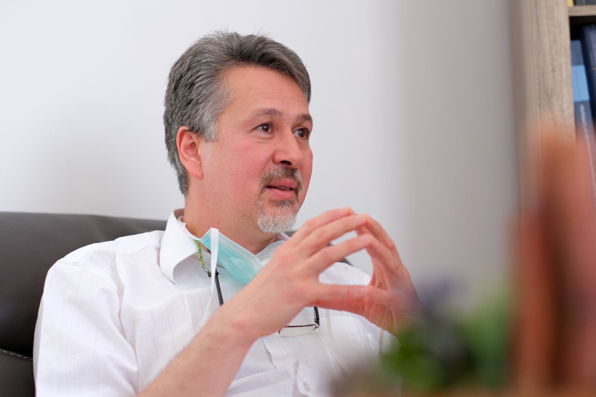 „Jó lenne, ha újra fiatalon vállalnának babát a nők”