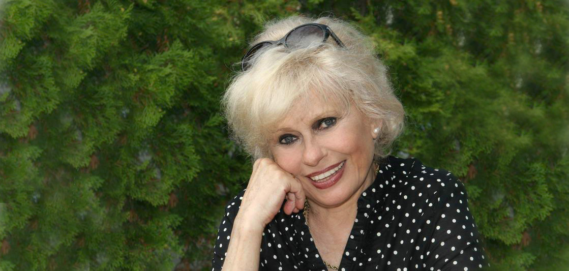 Esztergályos Cecília: ’’A kis műhelyemben az édenkertben érzem magam”