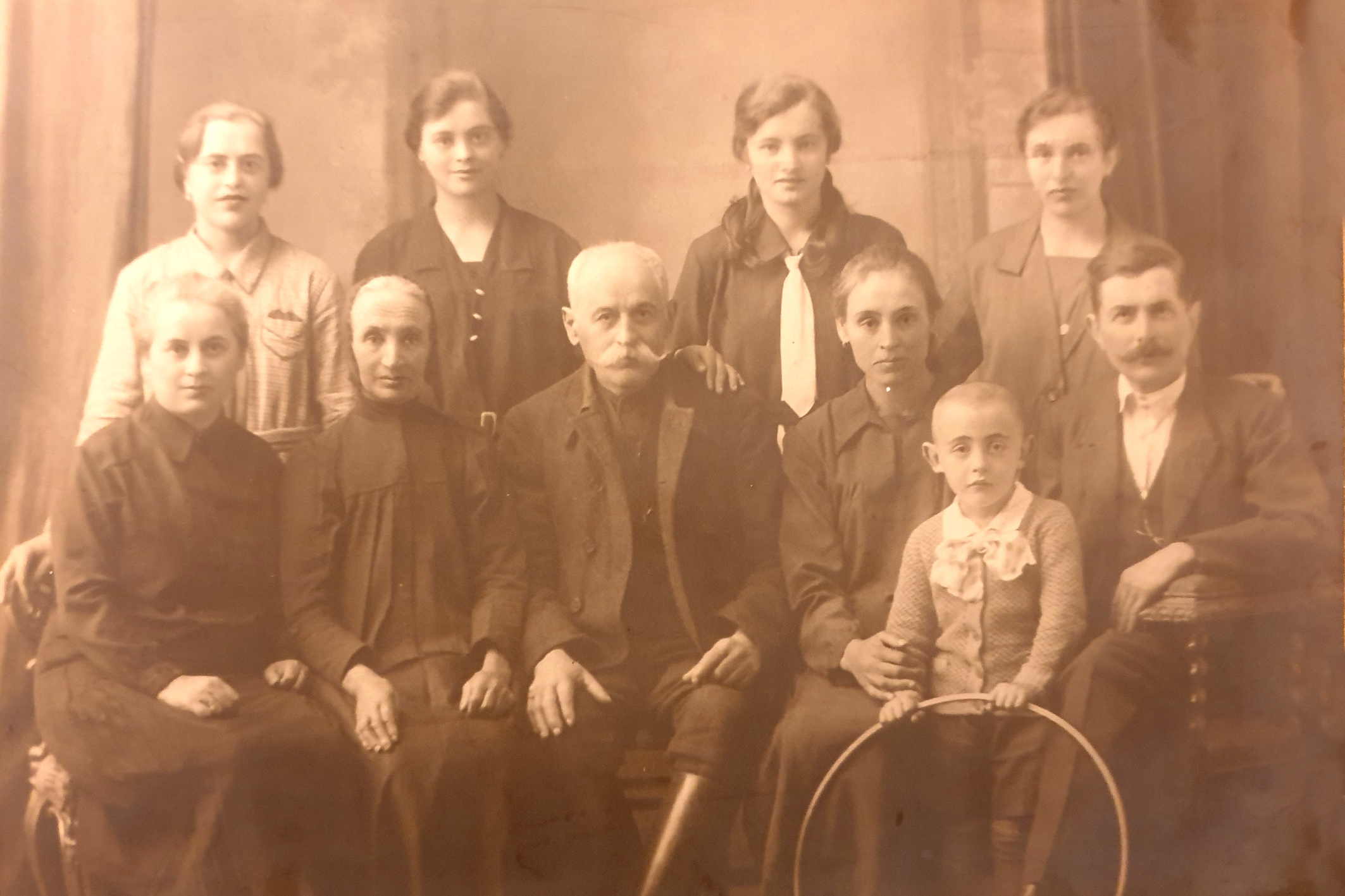 Emberi sorsok Trianon mögött