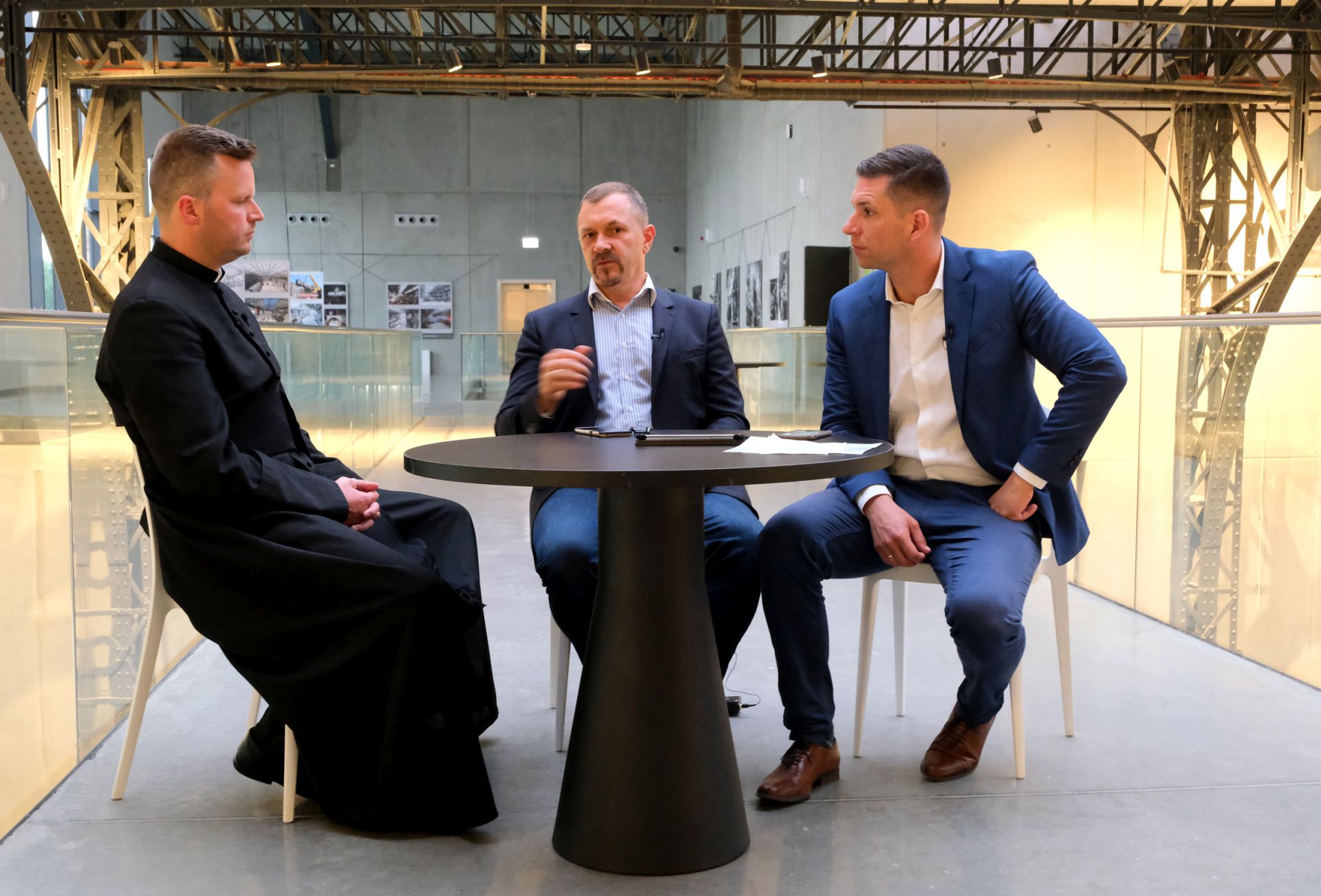 Pótolhatatlanok és nélkülözhetetlenek – Konferencia az apákról, az apákért, nem csak apáknak