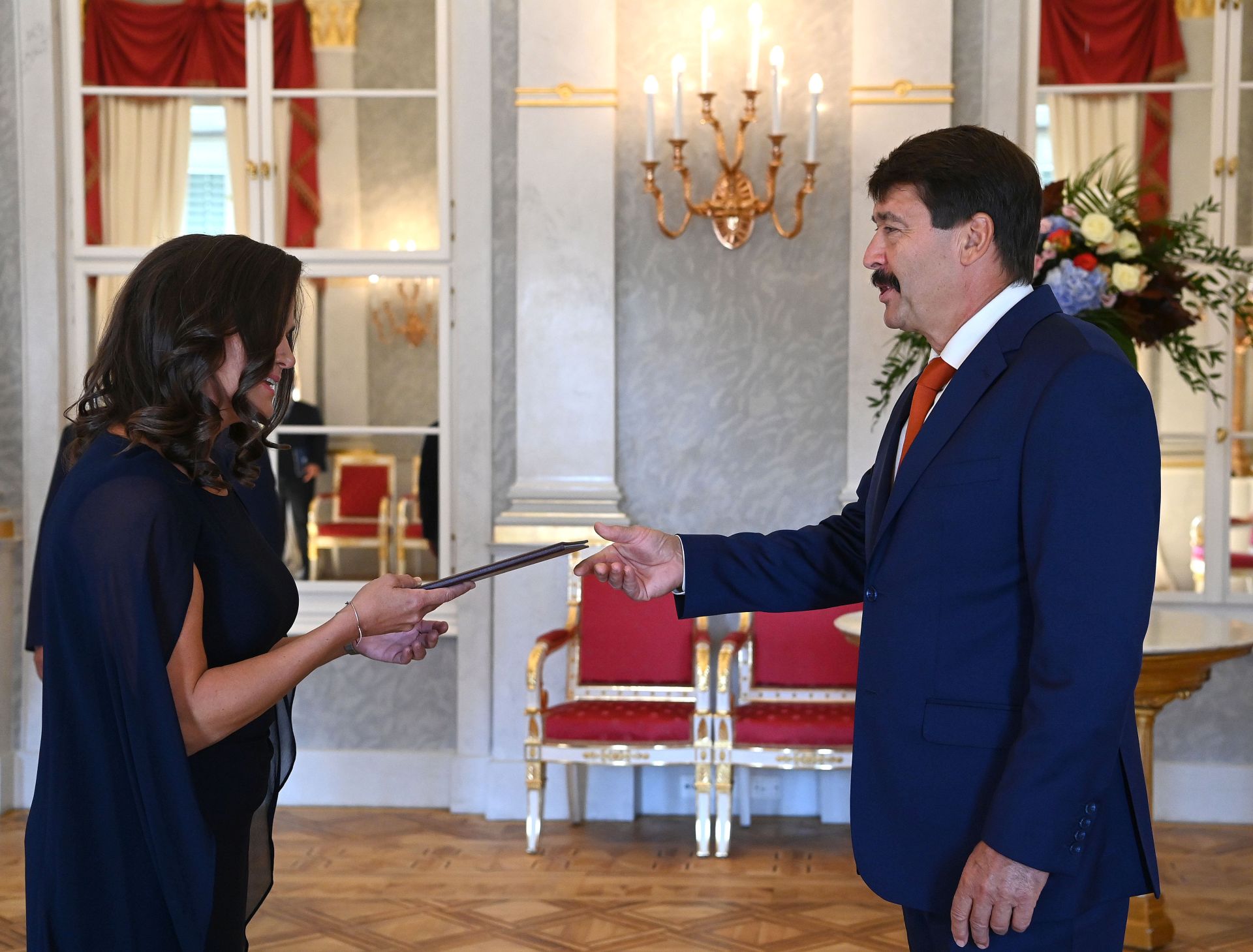 Kinevezték miniszterré Novák Katalint