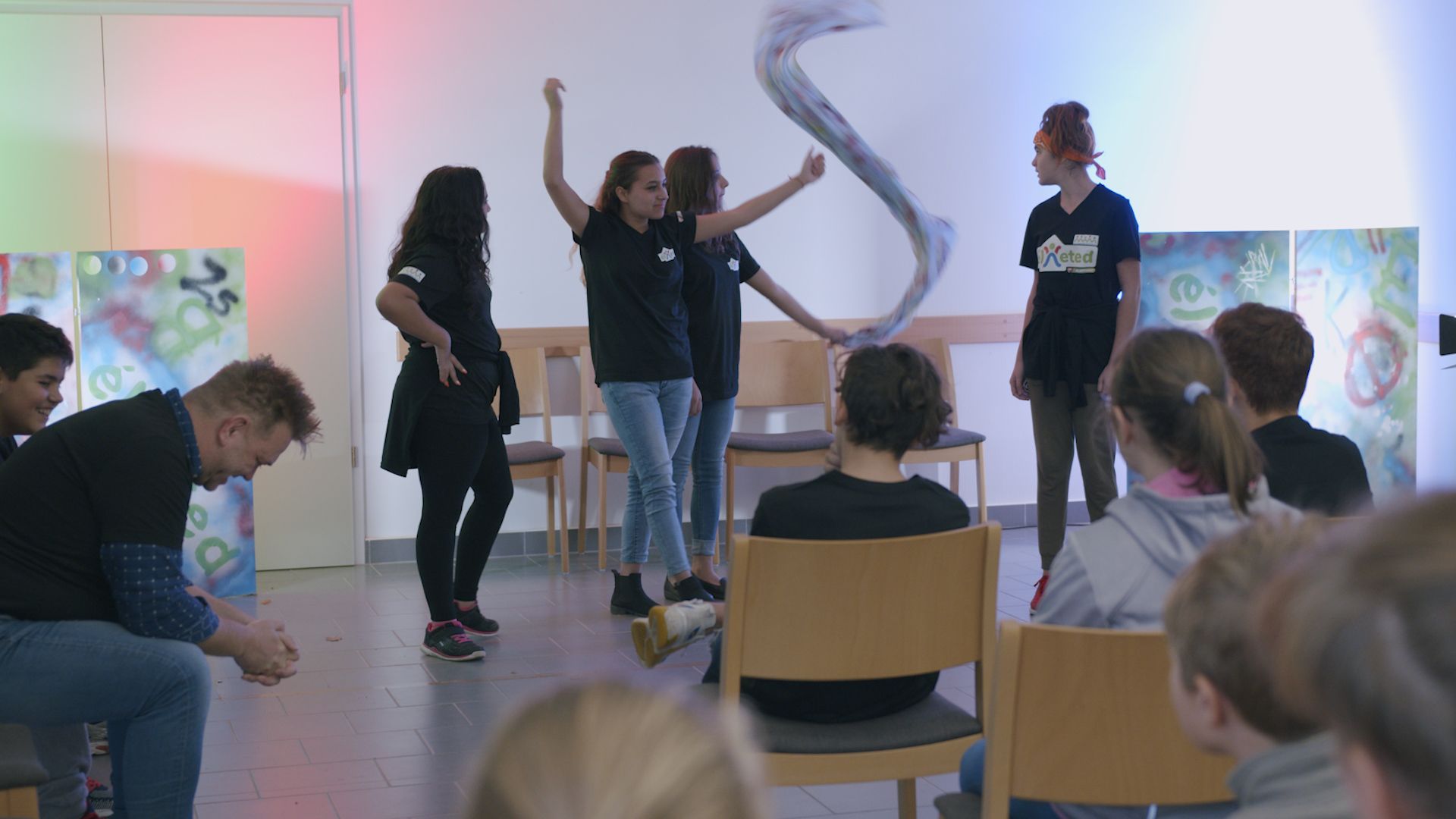 Színházzal a lélekért – Nehéz sorsú gyermekek történetei