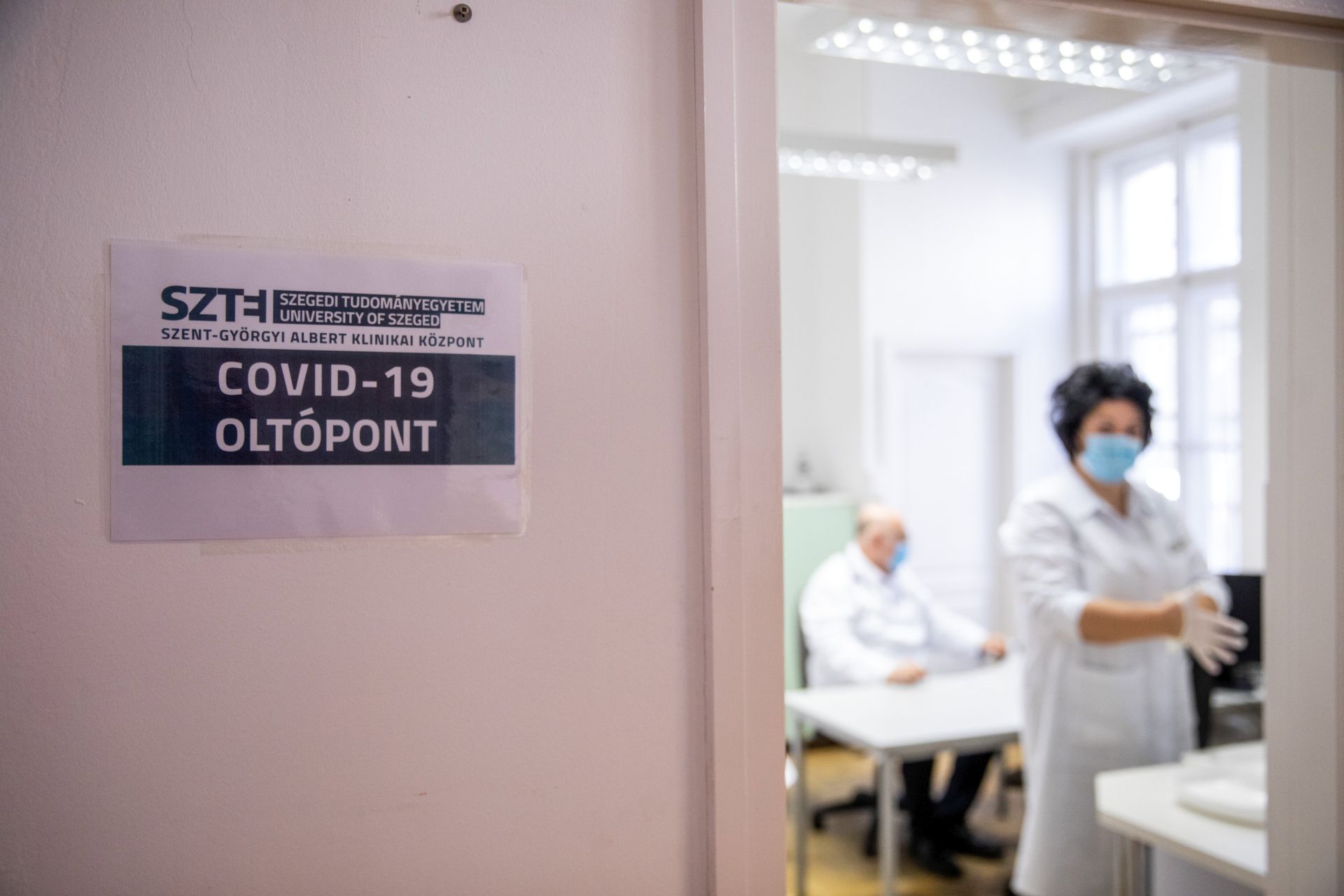 Március 15-ig maradnak a korlátozások