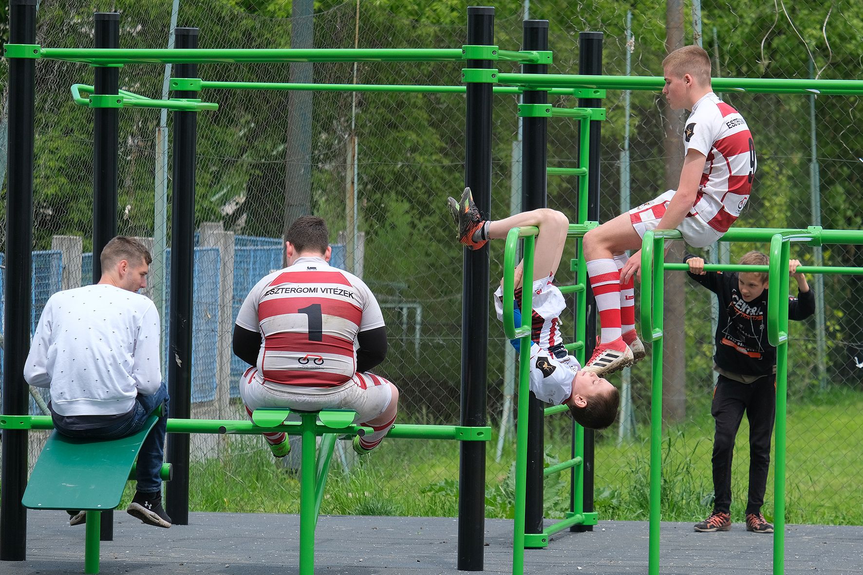 "A fiatalok nélkül nem valósulhat meg az élet újraindítása"