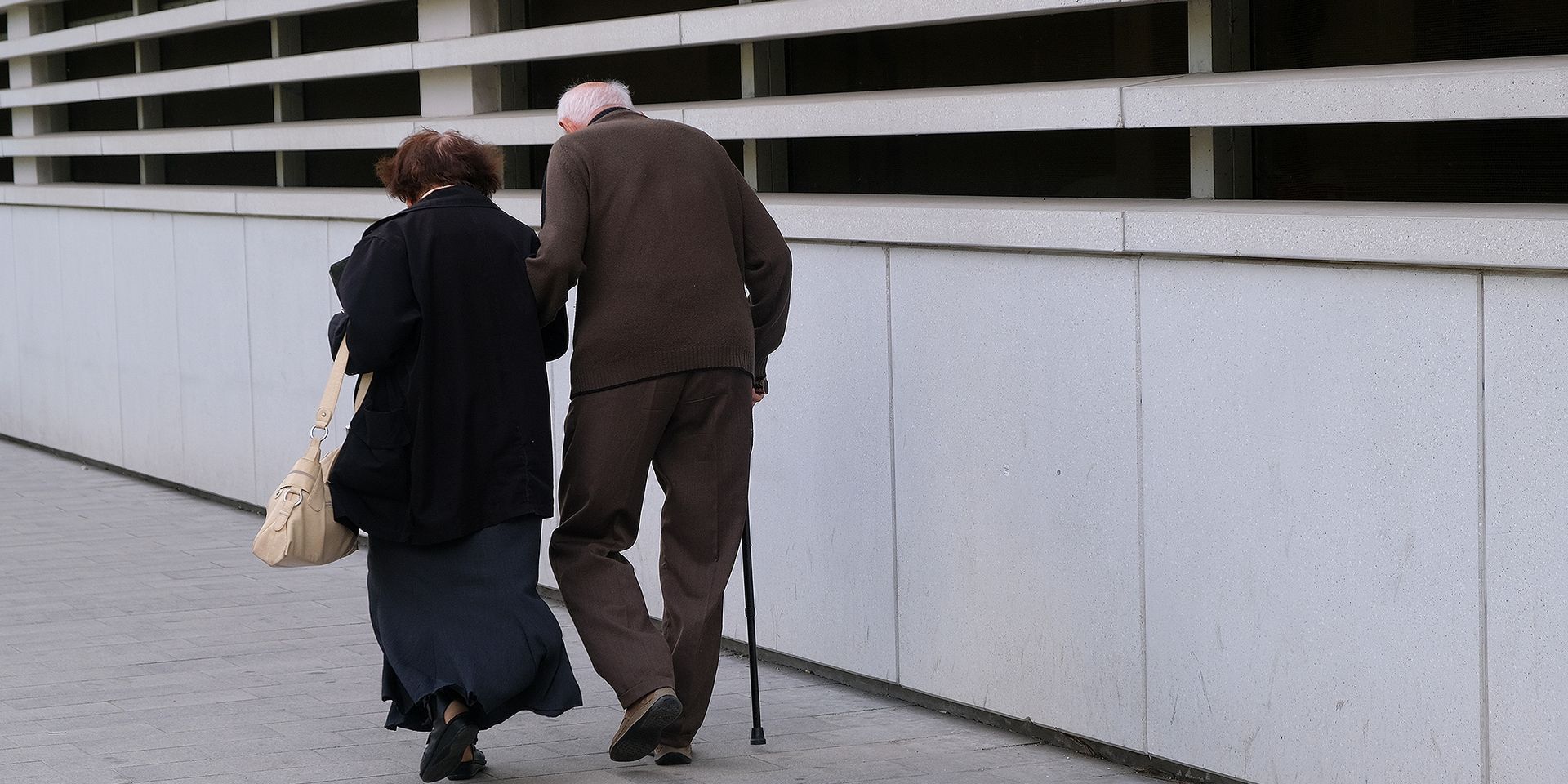Alzheimer a családban: nagy dilemmák és nehéz döntések 