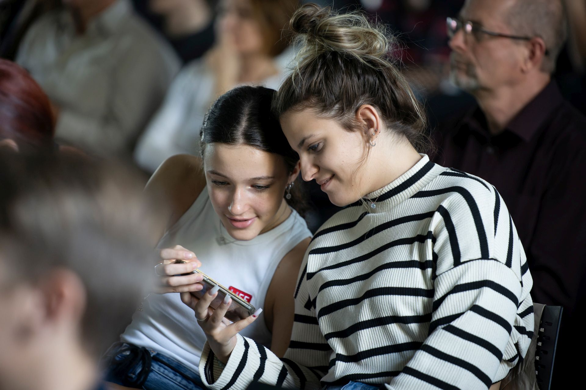 Antal Nimróddal beszélgethetnek a fiatalok